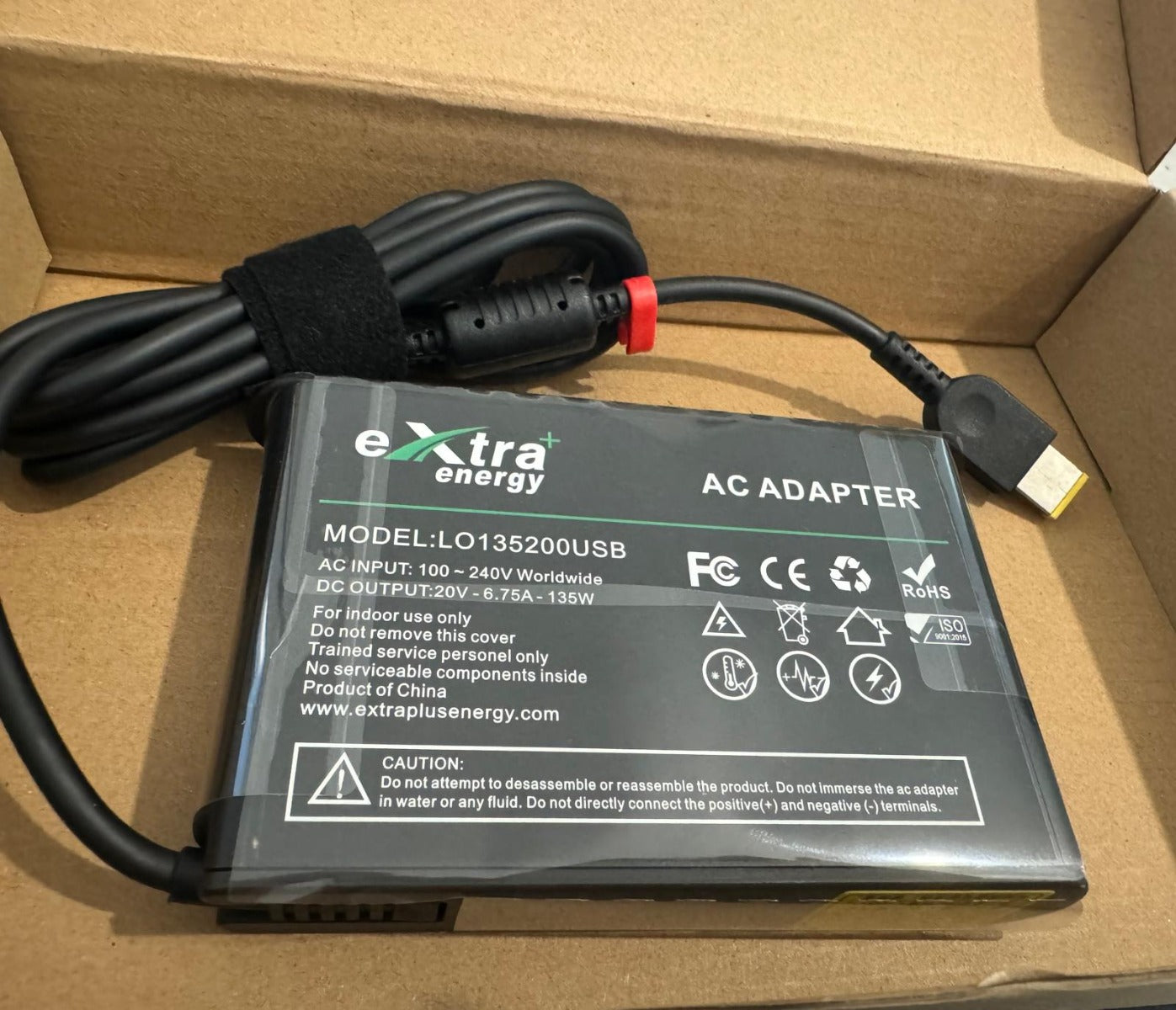 Incarcator laptop pentru Lenovo 135W 20V 6.75A model slim mufa USB