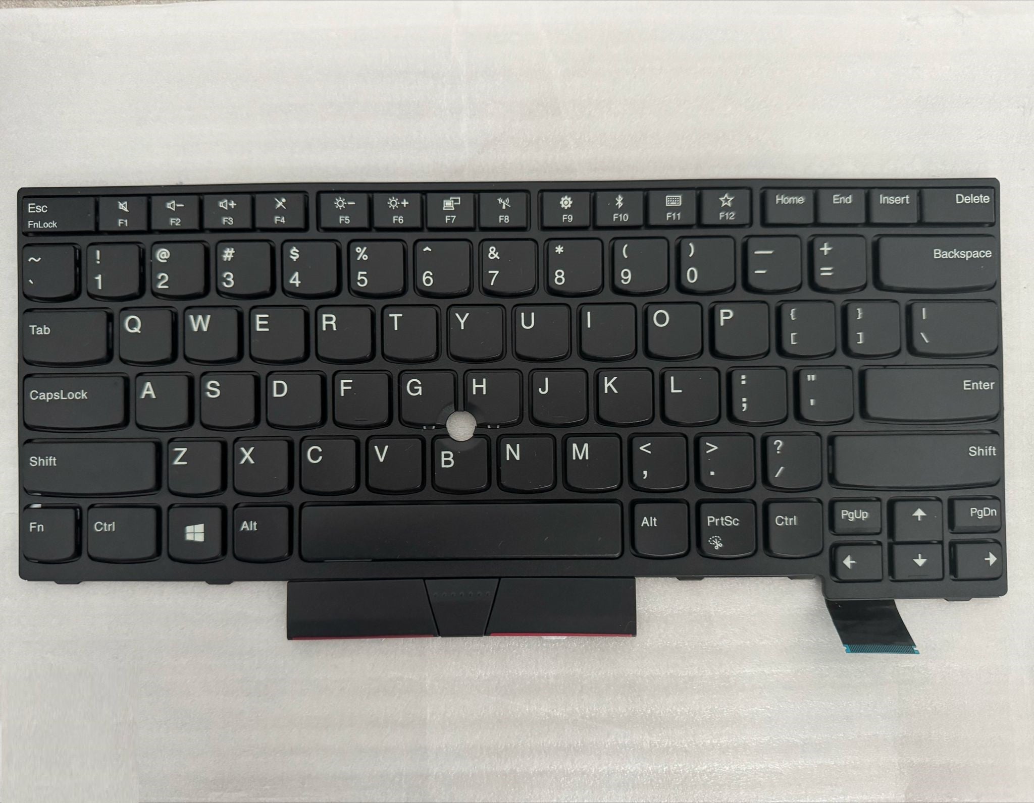 Tastatura laptop pentru Lenovo ThinkPad T470 T480 A475 A485 01AX487 01AX528 01AX569 fara pointer si fara iluminare, US International, fără iluminare, fără NumPad